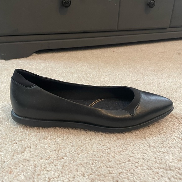 Cold Haan black flats, size 6.5 - Picture 3 of 4